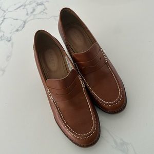 Sperry Women’s Heeled Loafers